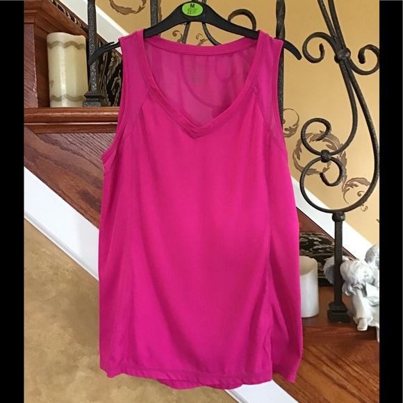 Tek Gear Tank Style Running Top With Dry Tek Size M - Picture 1 of 7